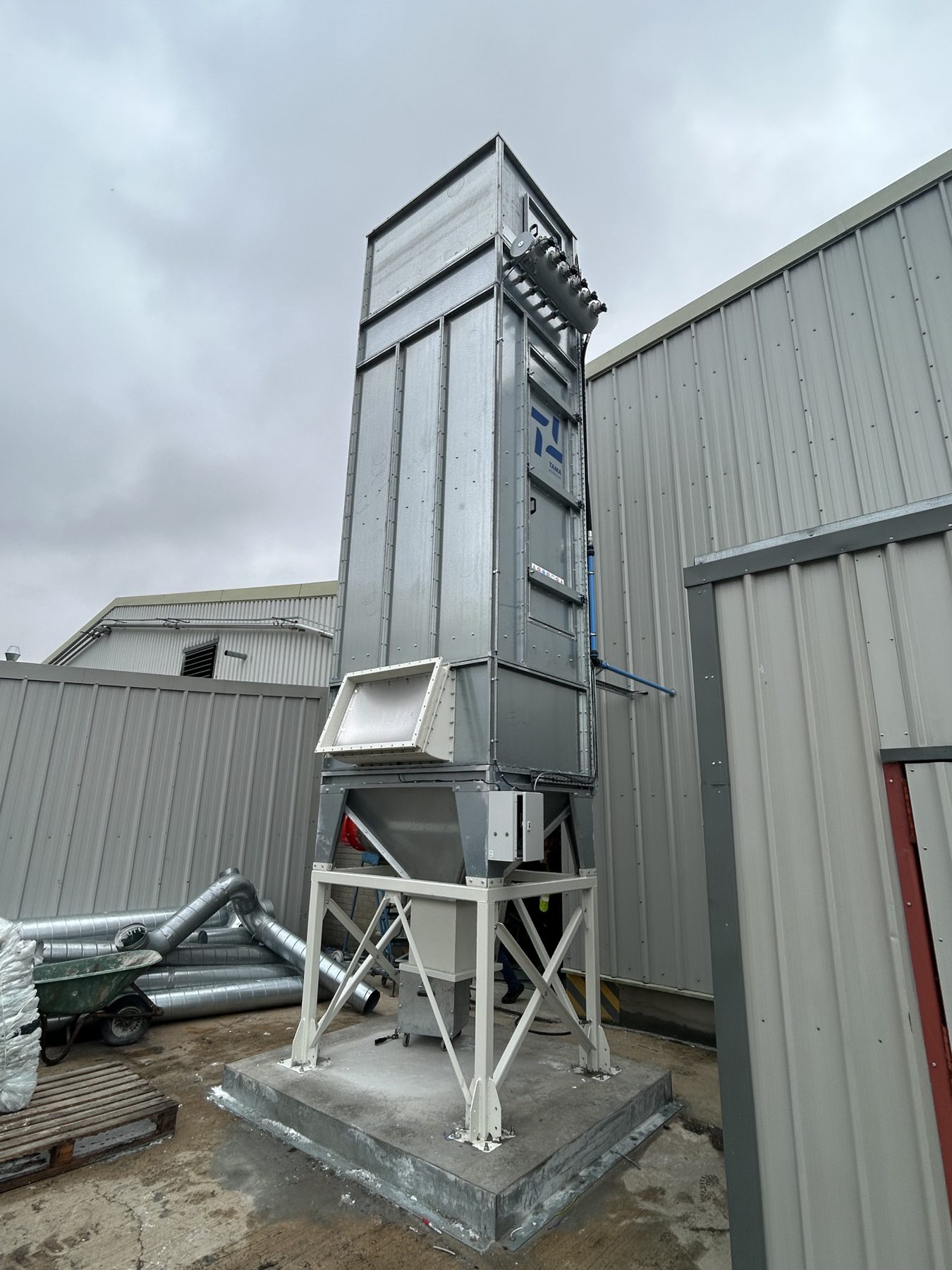 Atex plastic and various fumes extraction for tanks manufacturer, project photo 2
