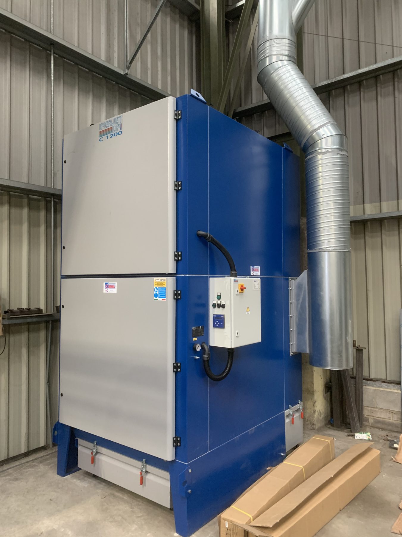 Centralised welding and grinding extraction system, project photo 2