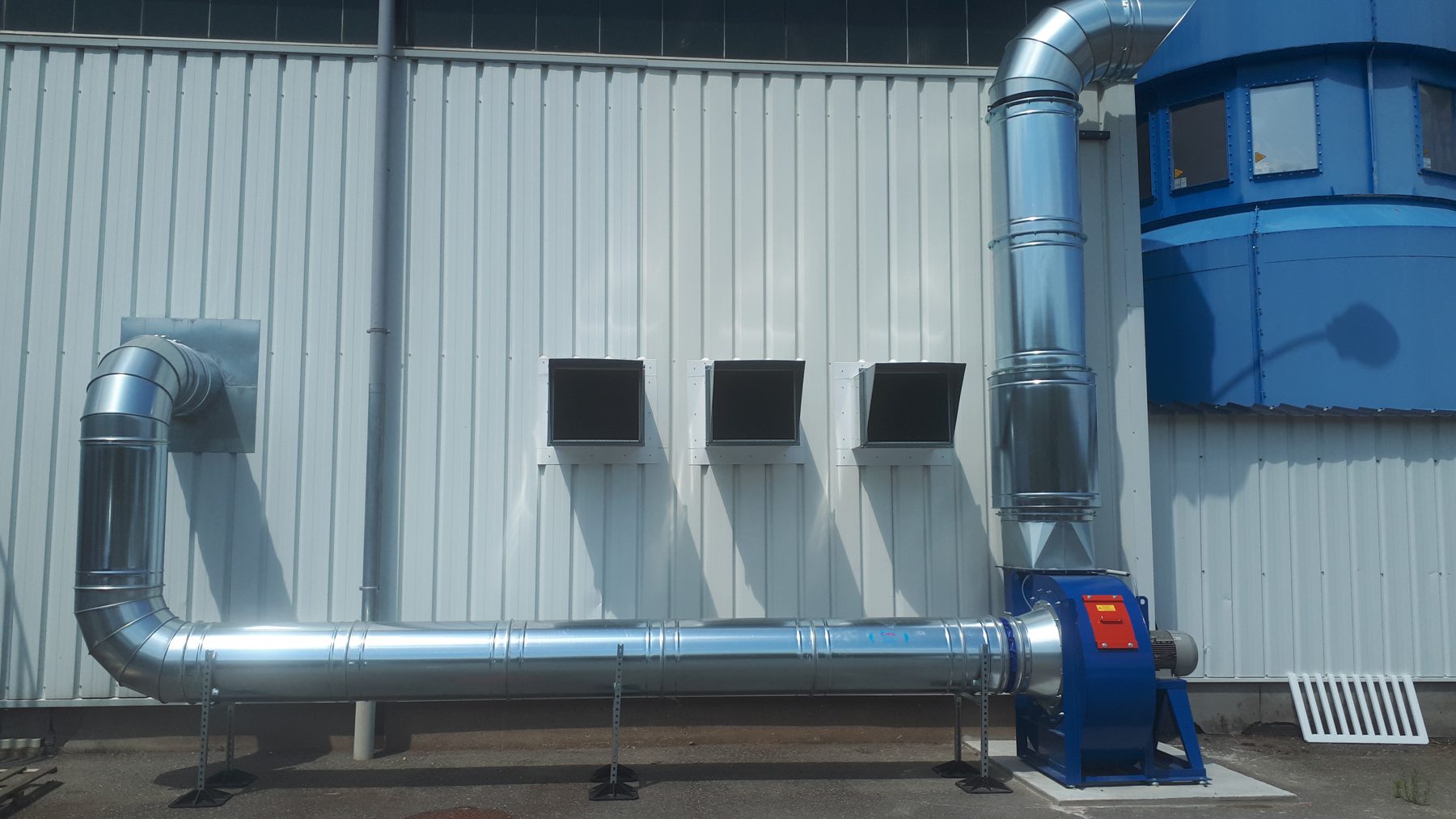 Arms for plastic press fumes, project photo 2