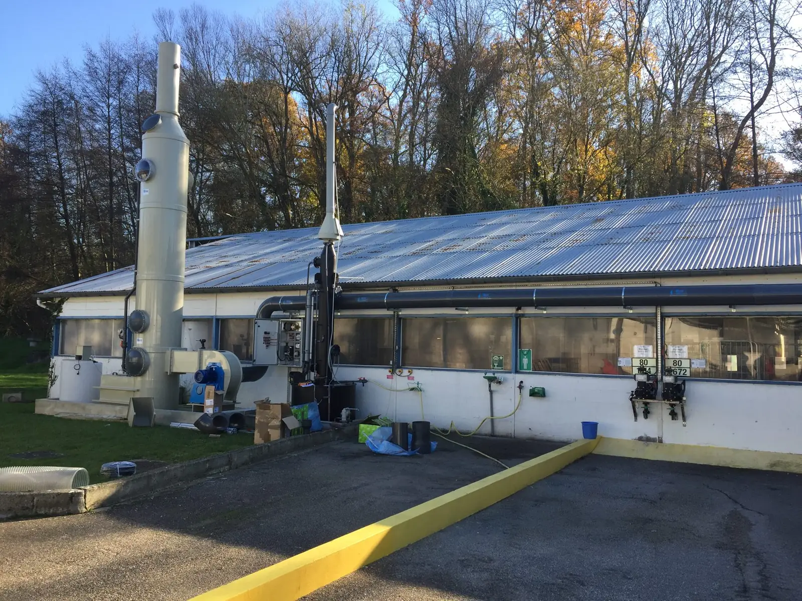 Acid extraction system for ammonia vapour, project photo 2