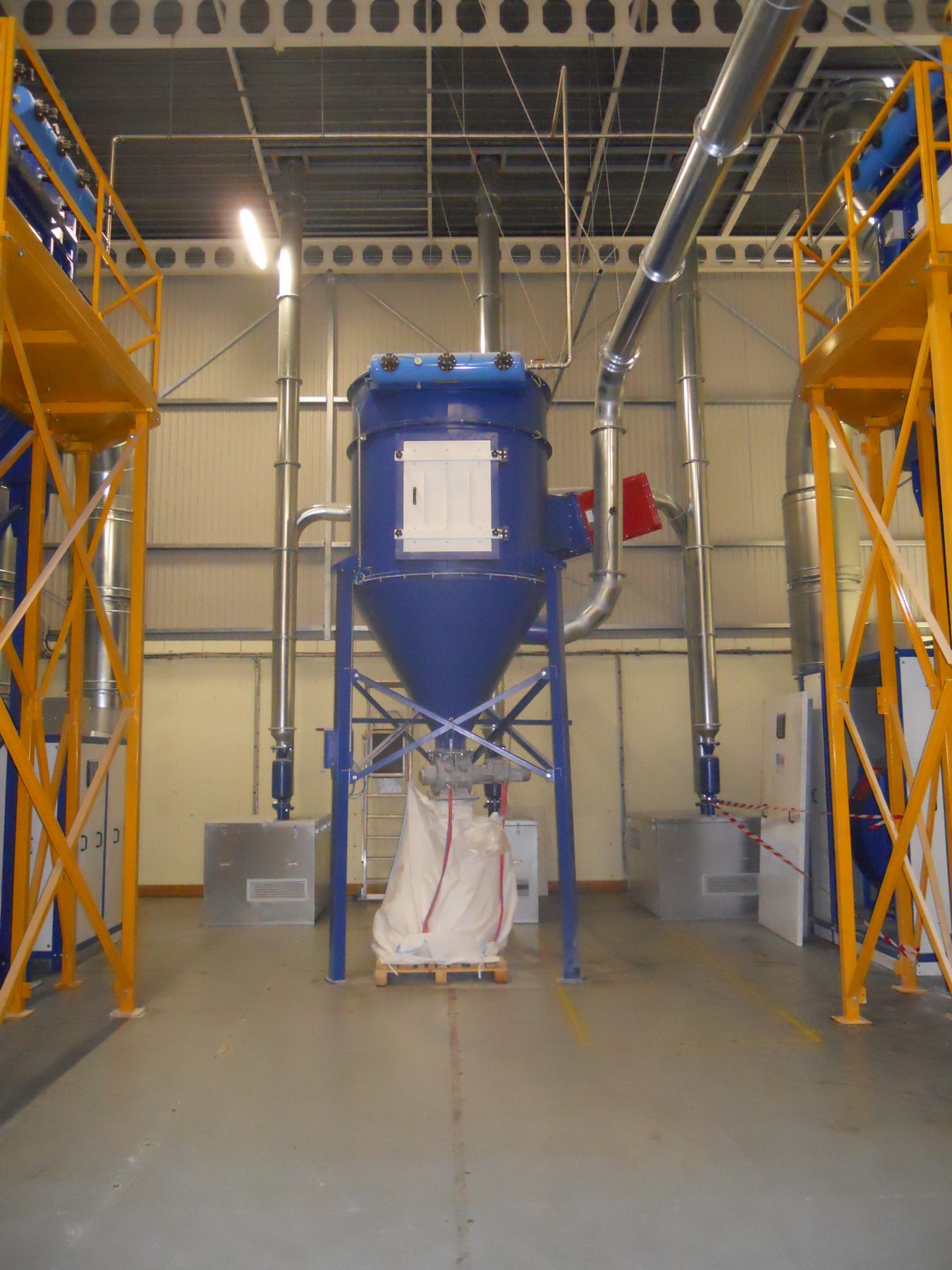 High vacuum system for medical dust, project photo 3