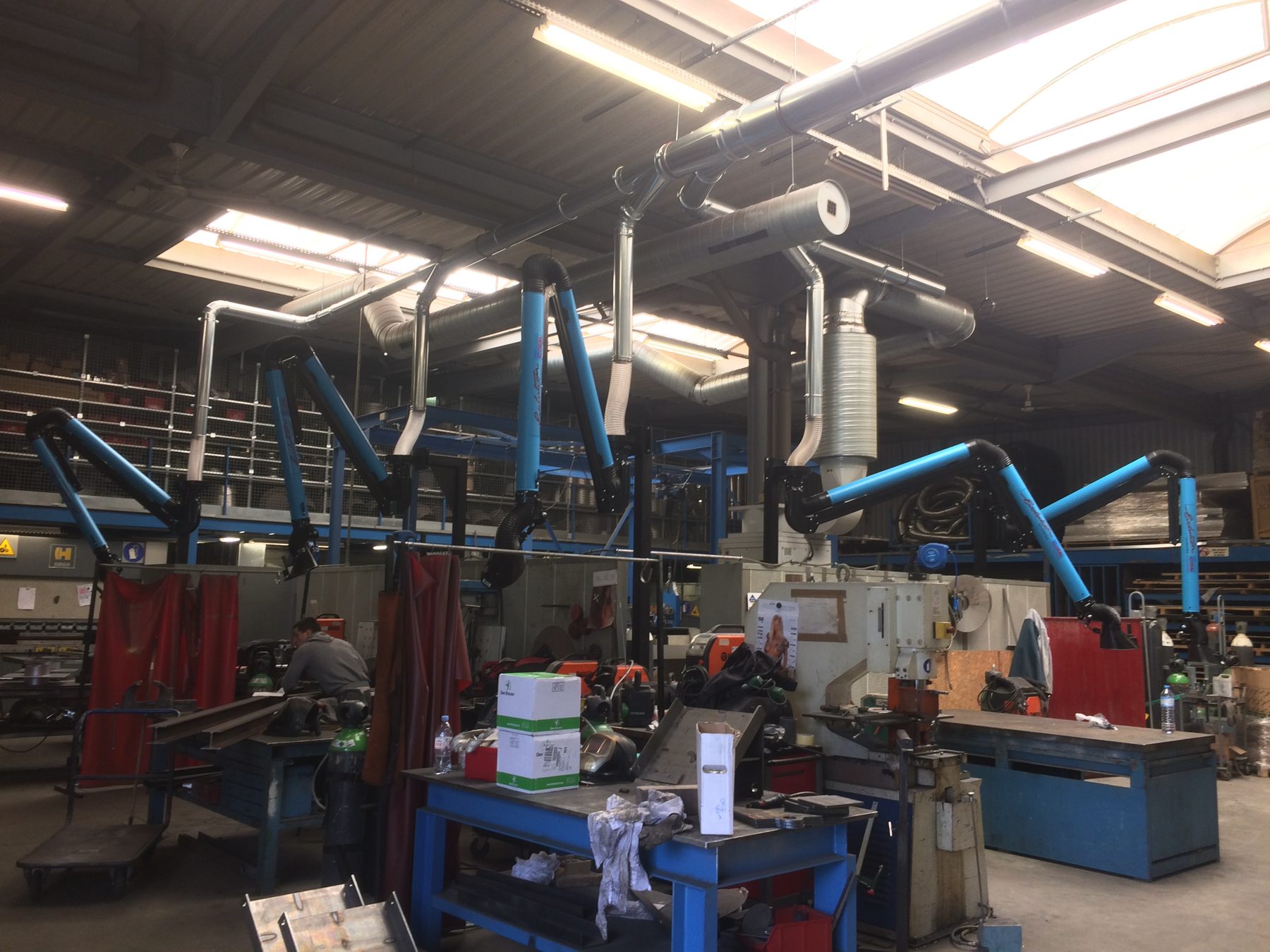 Arms for welding fumes, project photo 4