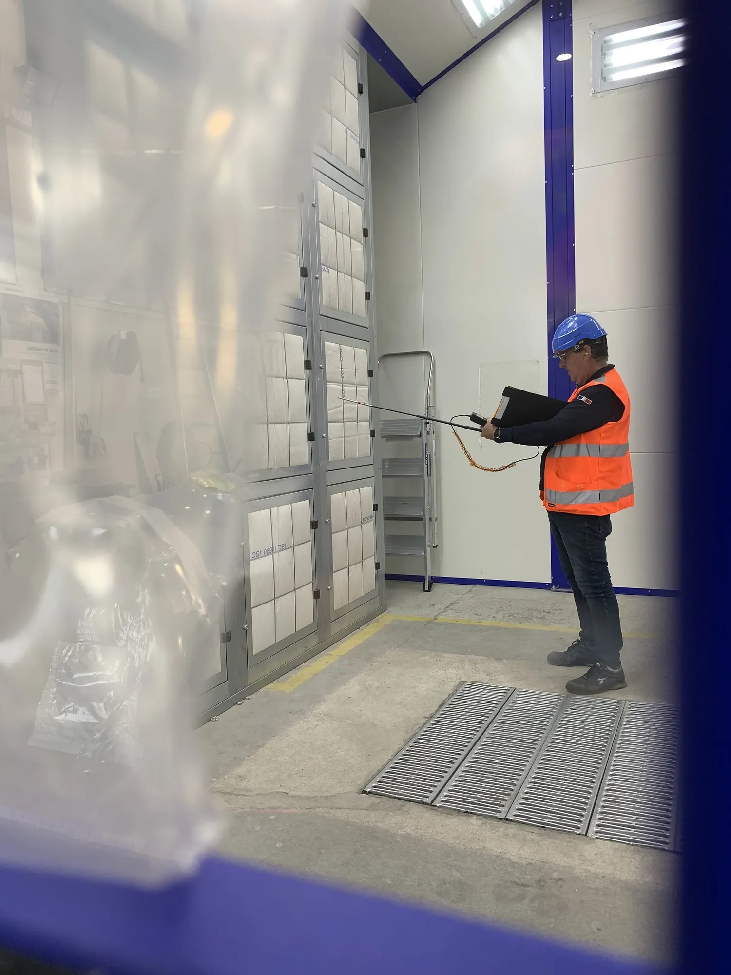 Pressurised paint booths, project photo 3