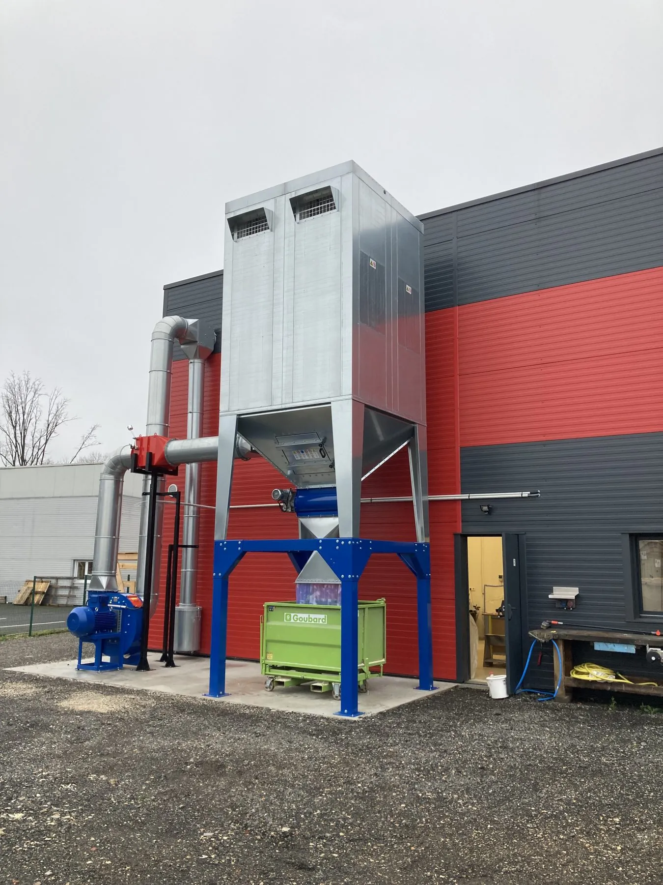 ATEX wood extraction for a wooden furniture manufacturer, project photo 4