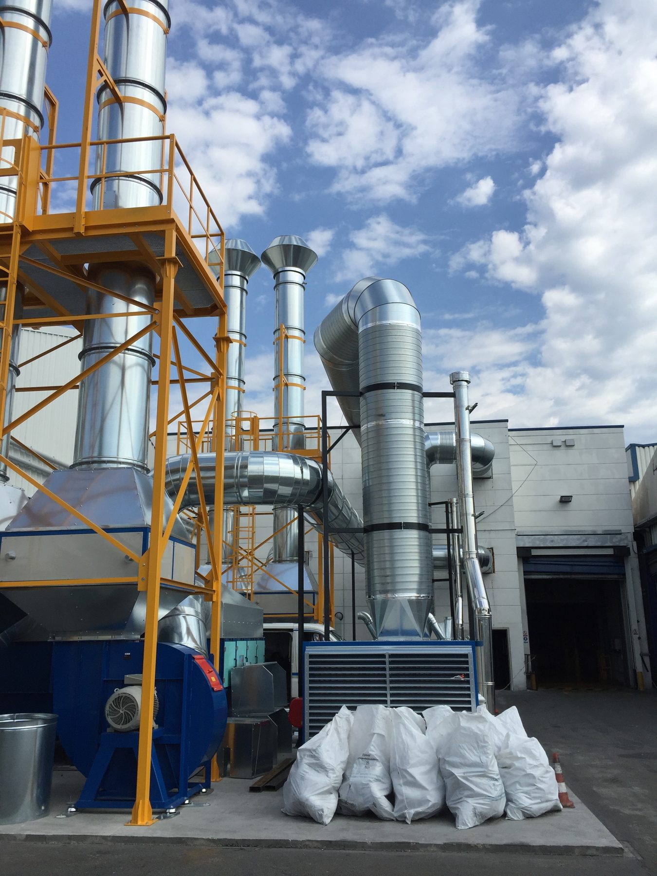 Compensation of air extraction from machining, project photo 4