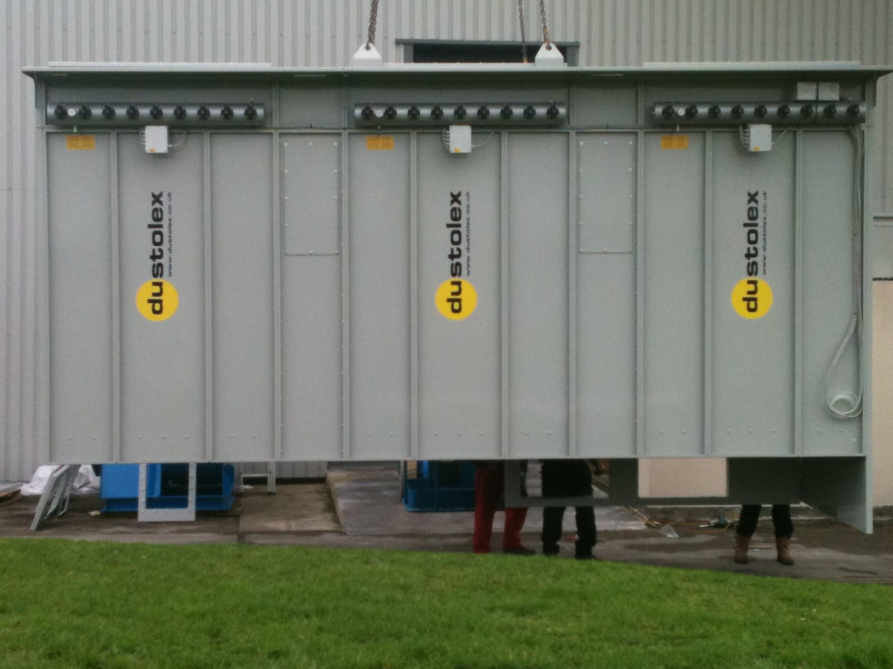 Dust extraction system for plastic application, project photo 5