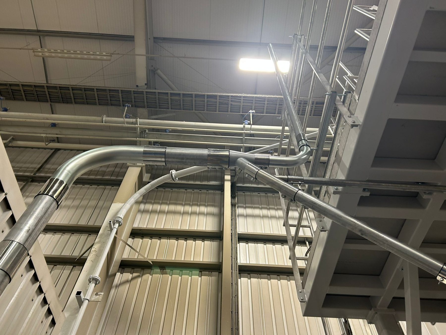 Powder mixing dust extraction for cement-based products, project photo 5