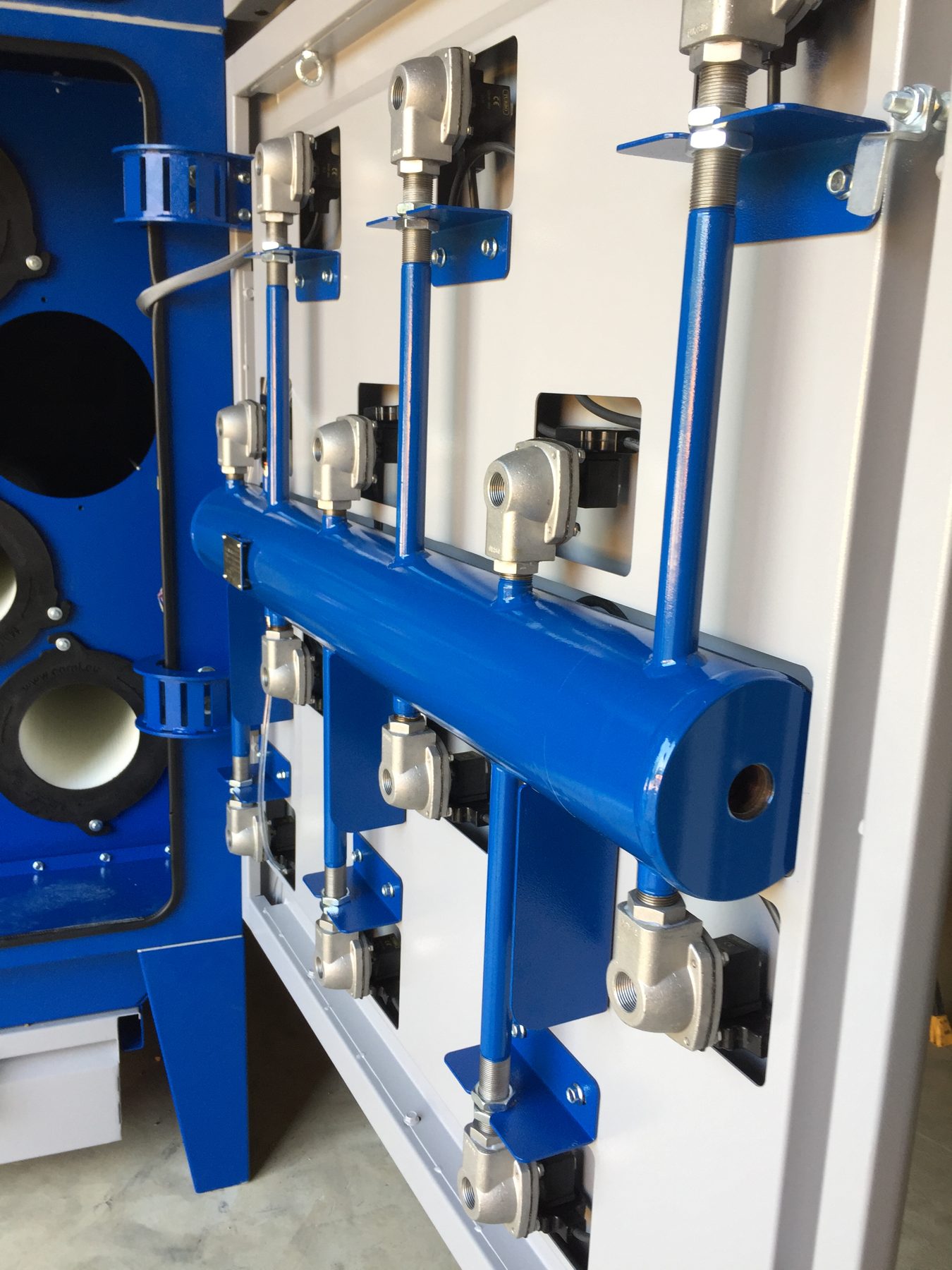 Centralised extraction system of rubber extrusion fumes and mixing dust, project photo 5