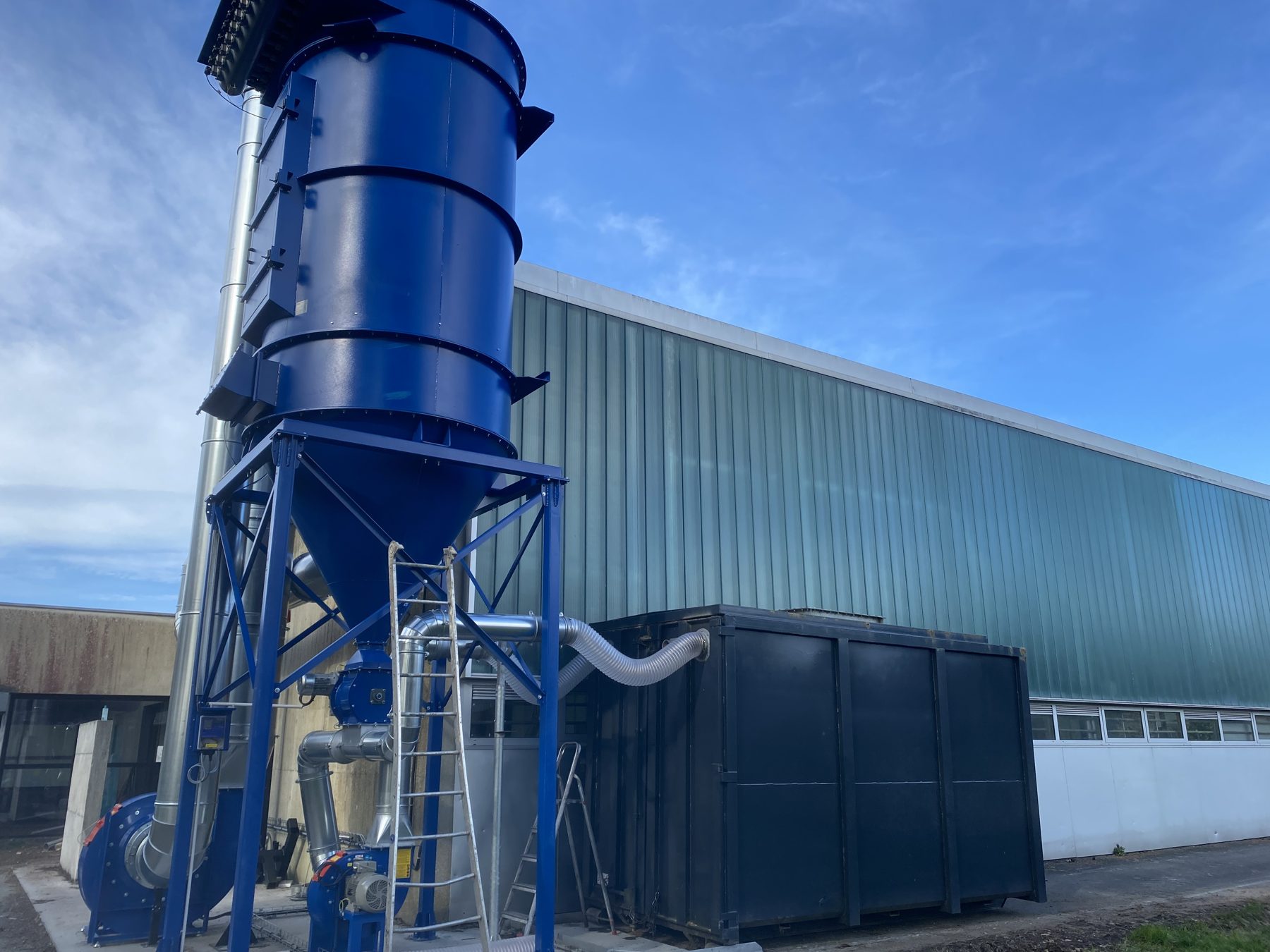 ATEX wood extraction system for a school, project photo 5