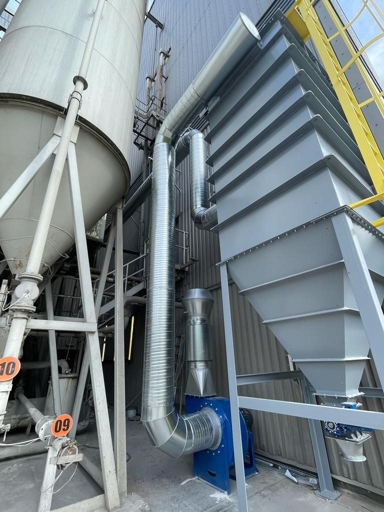 Powder mixing dust extraction for cement-based products, project photo 6