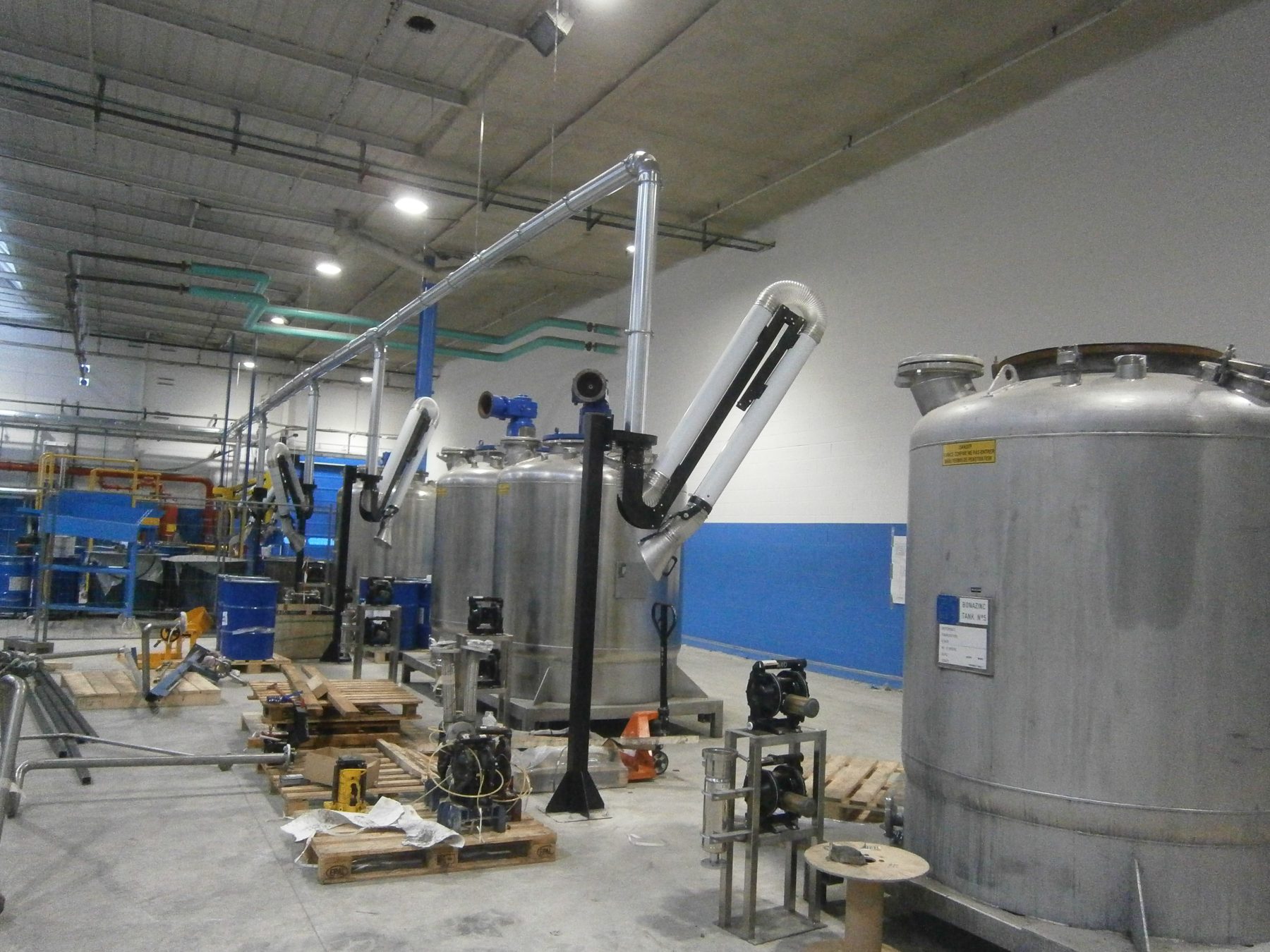 Compensation of air extraction from general and odors extraction, project photo 6
