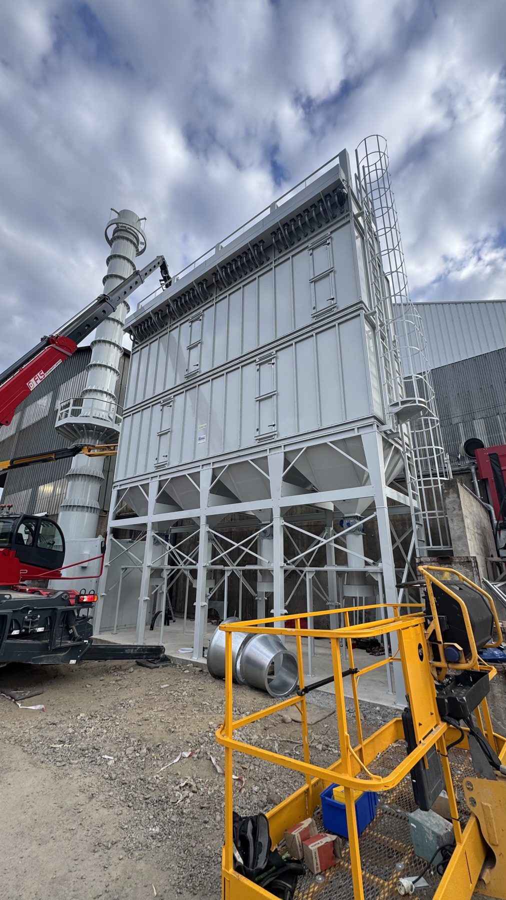 ATEX steel grinding robotic booths, project photo 6