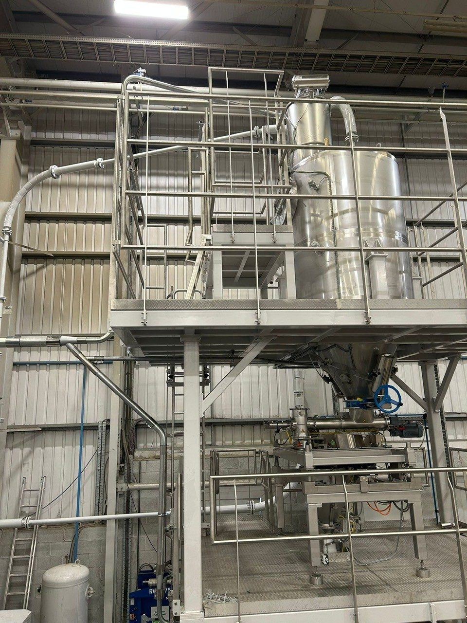 Powder mixing dust extraction for cement-based products, project photo 7