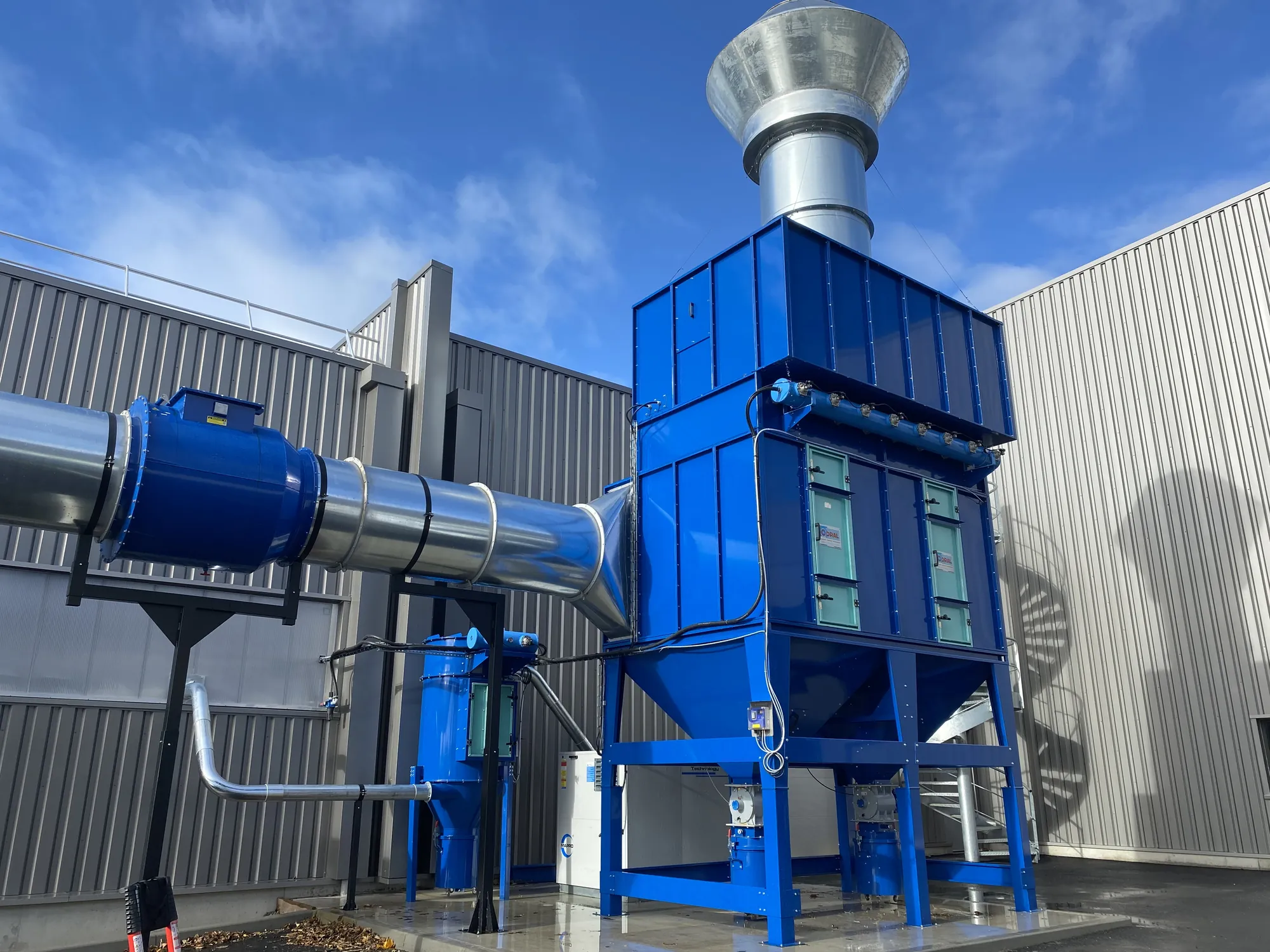 ATEX grinding booth & welding smoke, project photo 7