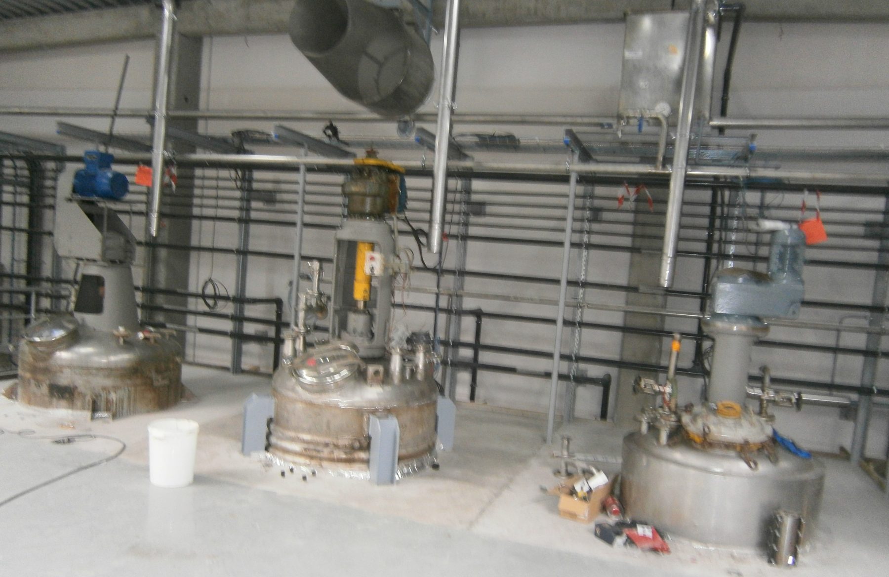 VOC absorption system for multiple pollutants resulting from the manufacture of soaps, detergents, cleaning products and insecticides, project photo 7