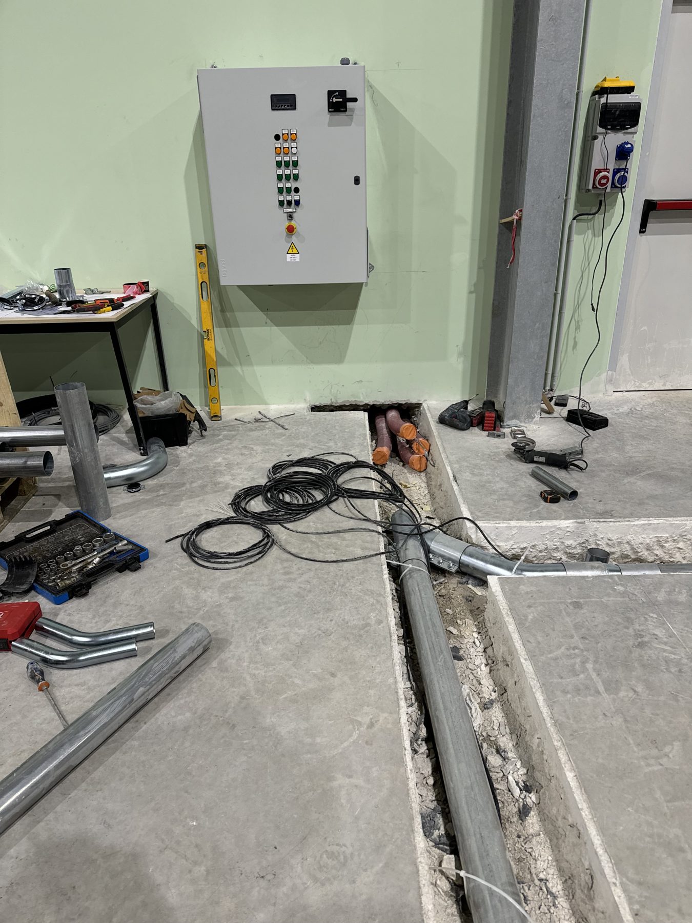 High vacuum system for wire-drawing dust in a cement factory, project photo 8