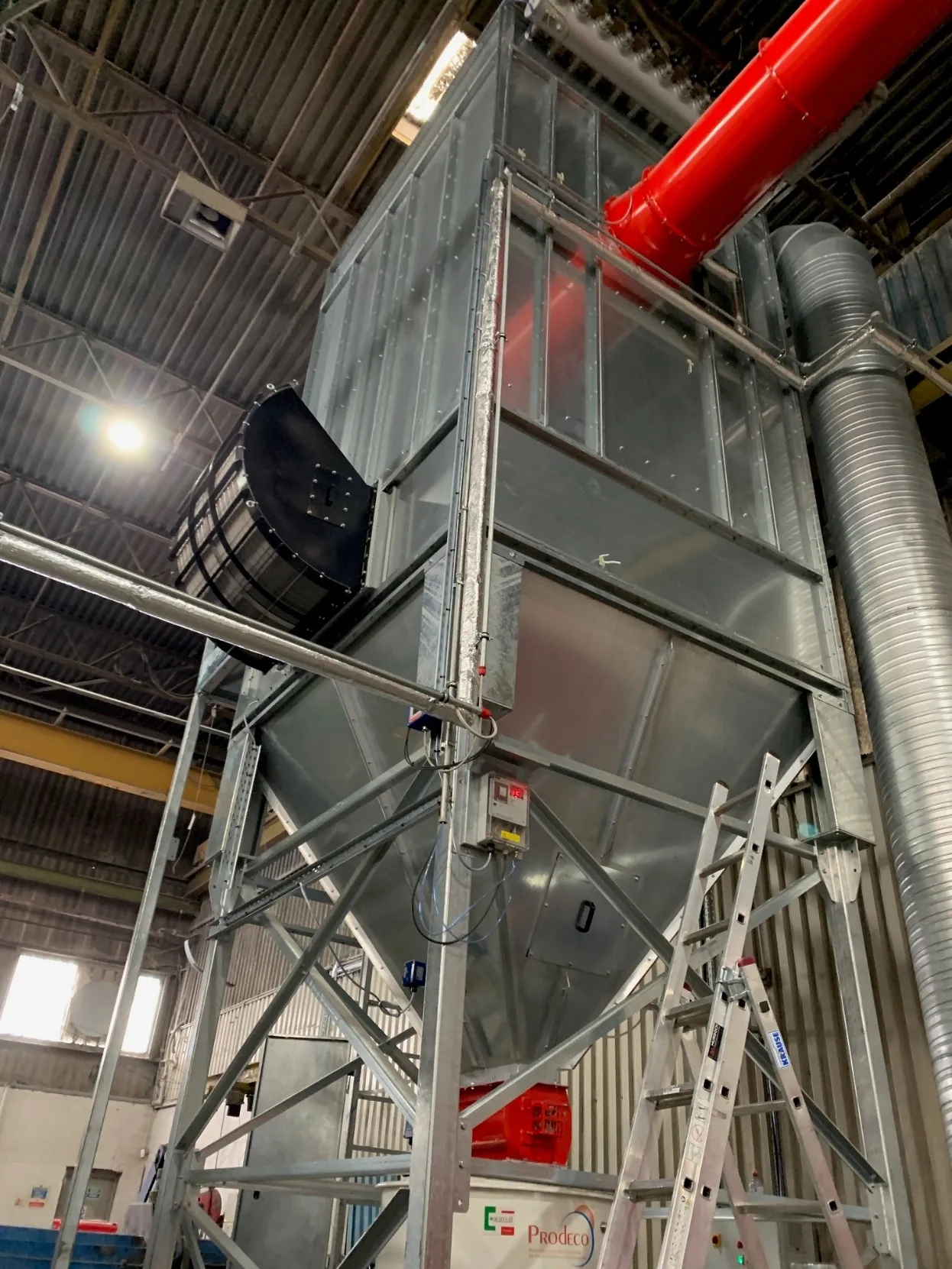 Atex shredding dust extraction for recycling industry, project photo 1