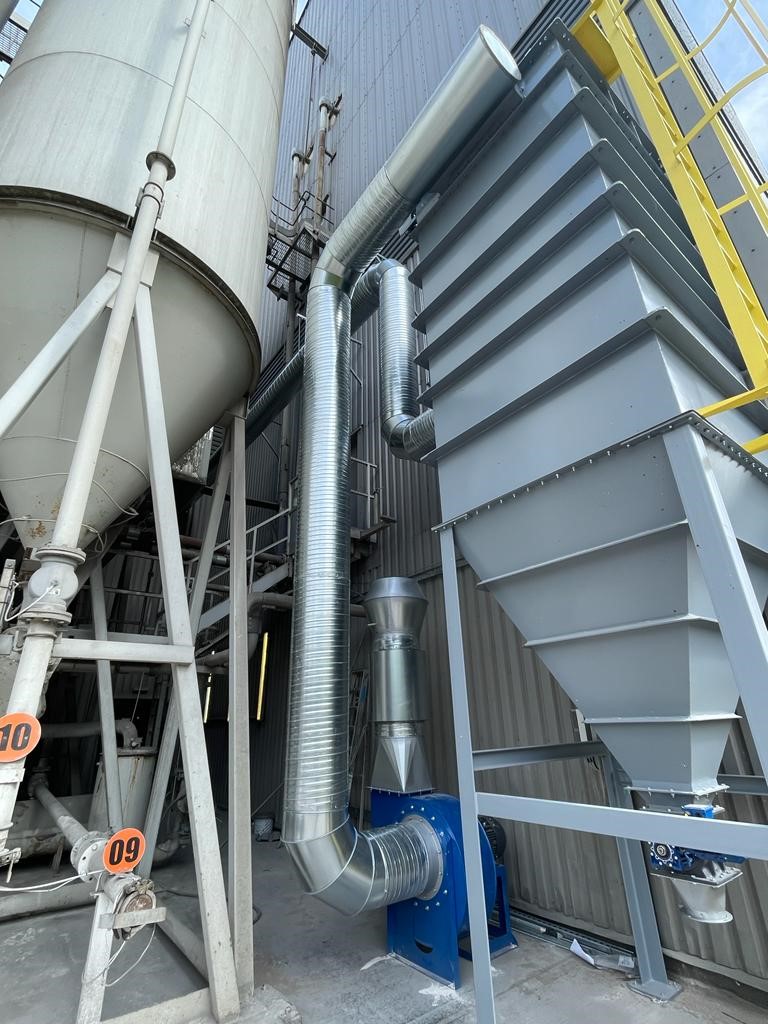 Powder mixing dust extraction for cement-based products, project photo 1