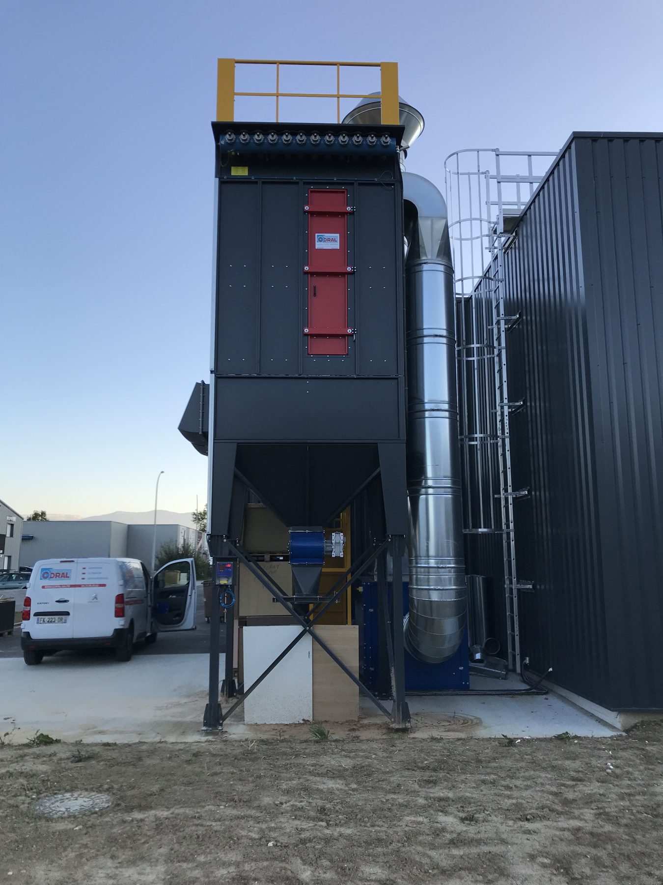 ATEX wood extraction for a wooden furniture manufacturer, project photo 10