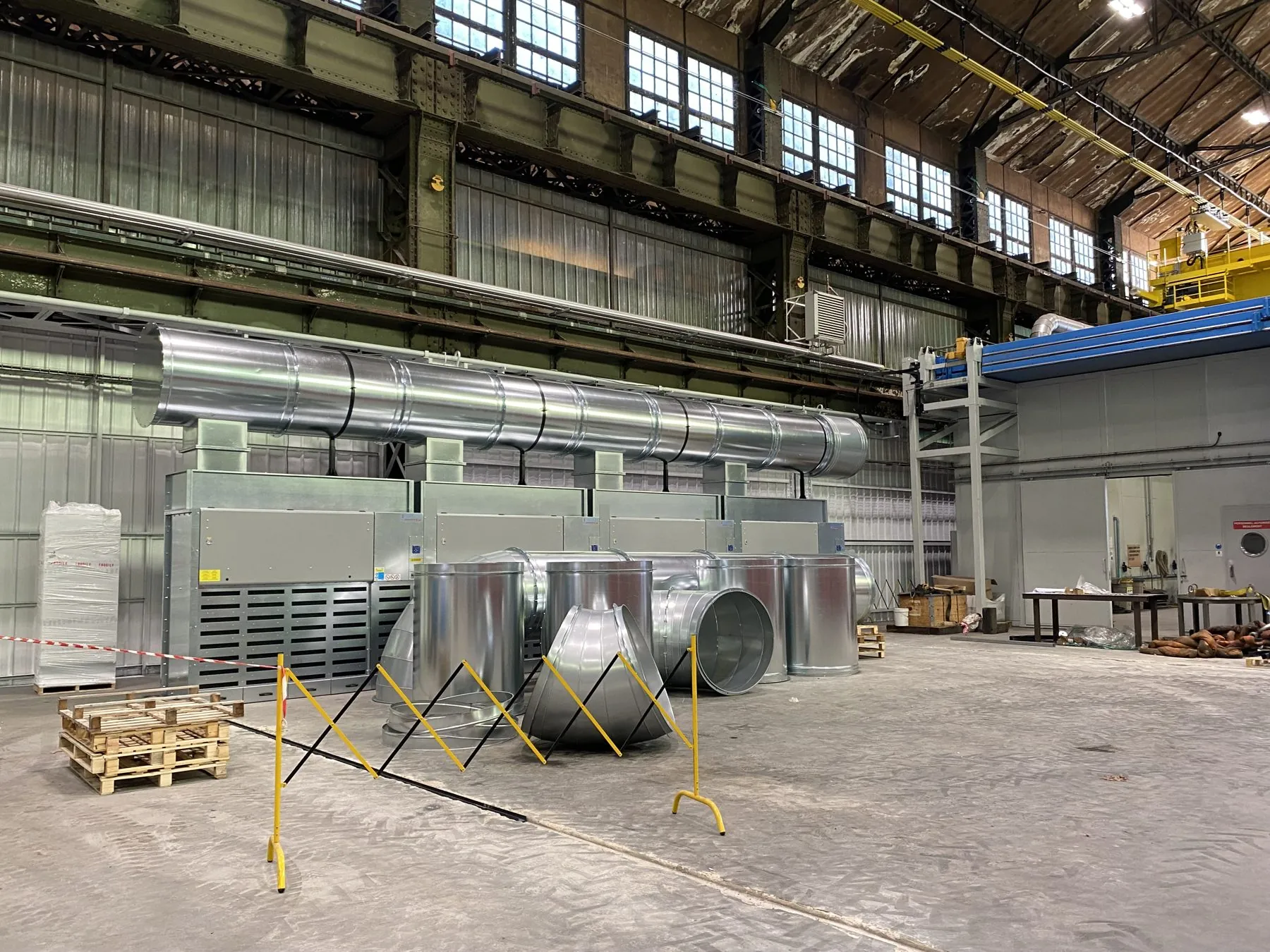 2 Retractable grinding tunnels for steel components in the nuclear sector, project photo 11
