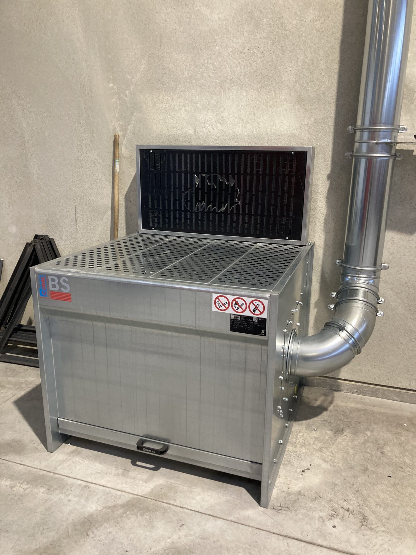 Centralised welding fumes extraction for training school, project photo 12
