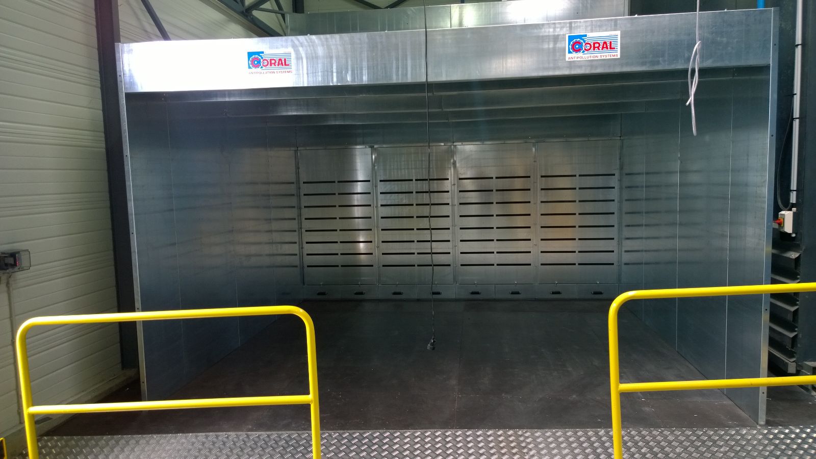 Atex dust extraction for a plane seat manufacturer, project photo 1