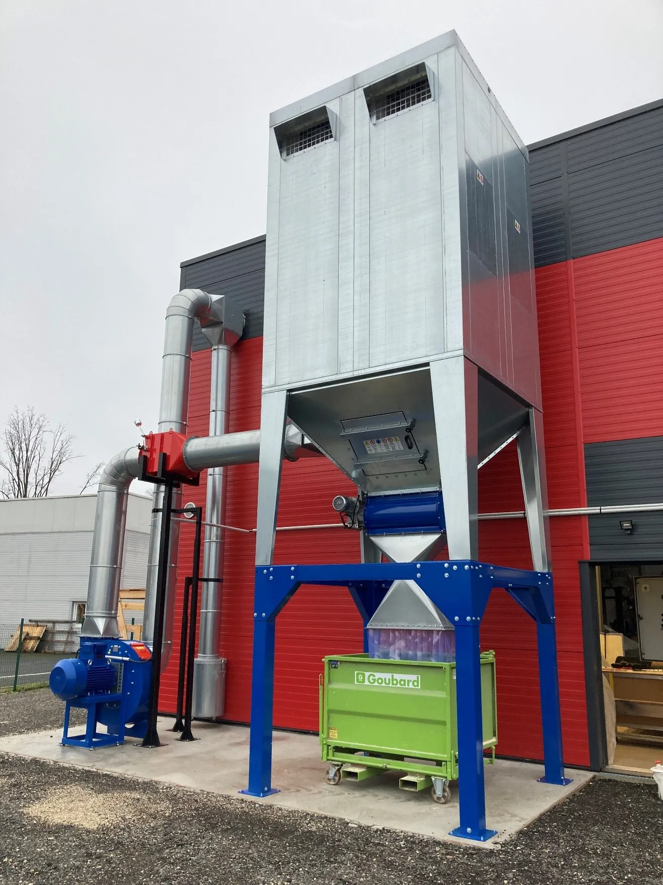 ATEX wood extraction for a wooden furniture manufacturer, project photo 1