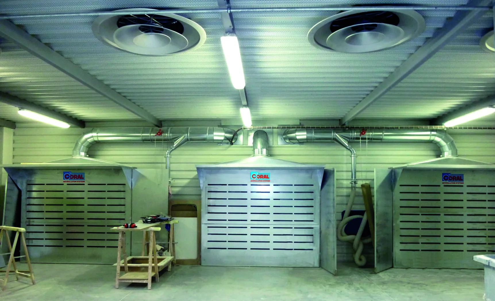 Zincowall, suction benches
